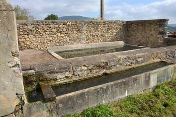 2015-09-28 Chaduzias : le lavoir après nettoyage