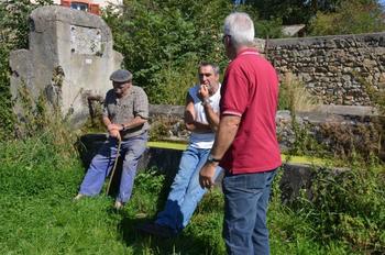 2015-09-28 Visite à Chaduzias : notez l'état du lavoir