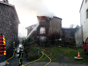 2016-01-29 incendie rue du château