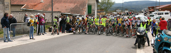 2016-05-16 course cycliste : le grand prix d'Allègre