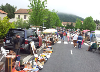 2017-06-04 Brocante de Pentecôte
