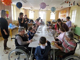 2018-03-09 Visite des résidents de la Merisaie à l'école J Macé