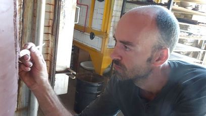 2019 02 15  Jarre Germaine Tillion : Fabian Grégoire au travail
