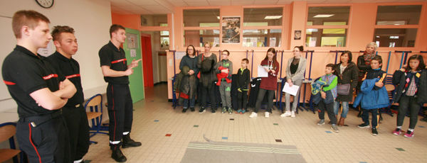 2019 03 09  Portes ouvertes au collège : Les JSP