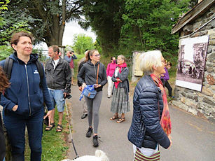 2020 07 16 Visite du bourg avec les Amis d'Allègre