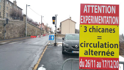 2020 12 08 chicanes expérimentales : sur la D13 au niveau de l'école jean Macé
