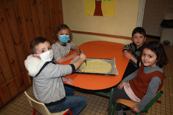 2021 02 01 La galette à l'école Jean Macé