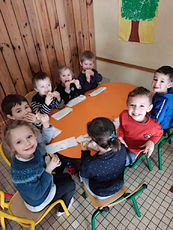 2021 02 09 Crêpe-party  : les MS et PS sont prêts pour la dégustation