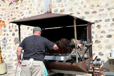 2021 07 18 Fête médiévale : la rôtisserie