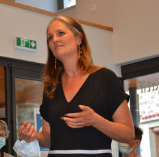 2021 08 10 Vernissage exposition Cécilia Slack : l'artiste