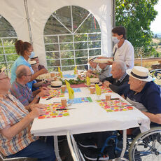 2022 07 27 garden party à l'EHPAD : le repas