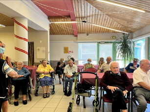 2022 07 30 Les visiteuses à l'EHPAD