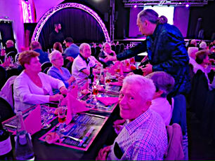 2022 09 30 Les Amis du mont Bar :  sortie au cabaret