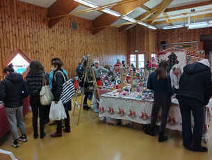 2022 12 19 marché de Noël au Centre George Sand