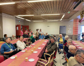 2023 01 25  Les visiteuses à l'EHPAD : en attendant la galette