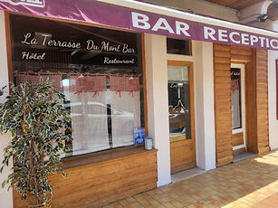 2023 06 12 hôtel "La terrasse du mont Bar"