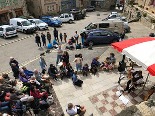 2023 08 12 Le Festival des Trois Chaises sur le Marchédial