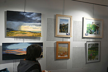 2023 11 11  vernissage de l'expo collective de  l'association Crystal