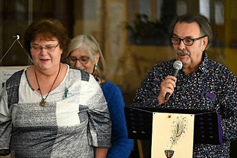 2023 11 12 soirée poétique à la Coccinelle : Pierre au micro
