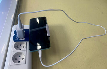 2024 01 19 mini entreprise : le support de téléphone