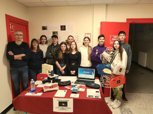 2024 02 11 La mini entreprise présente aux portes ouvertes du collège