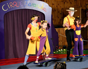 2024 04 07 Le cirque Faranuka :