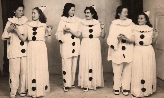 137 - 1949 Ballet à l'école Saint Paul