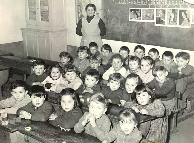 54 - Ecole publique en 1956