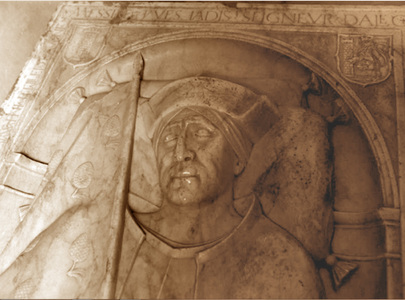 YvesII détail du gisant