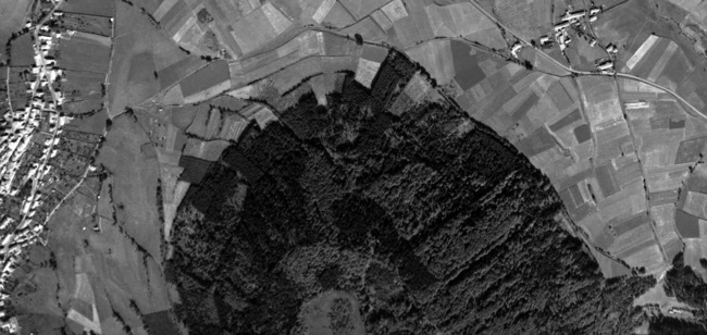 Le mont Bar, vue aérienne du 22 septembre 1963 (photo IGN)